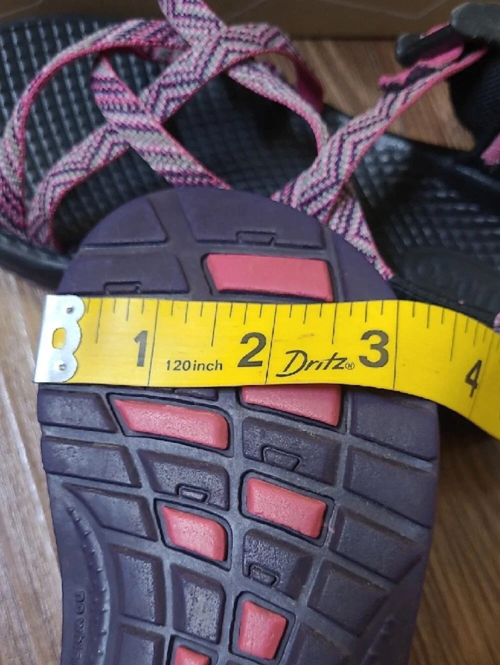 Chaco Kids Pink and Black Strappy Sandals‎